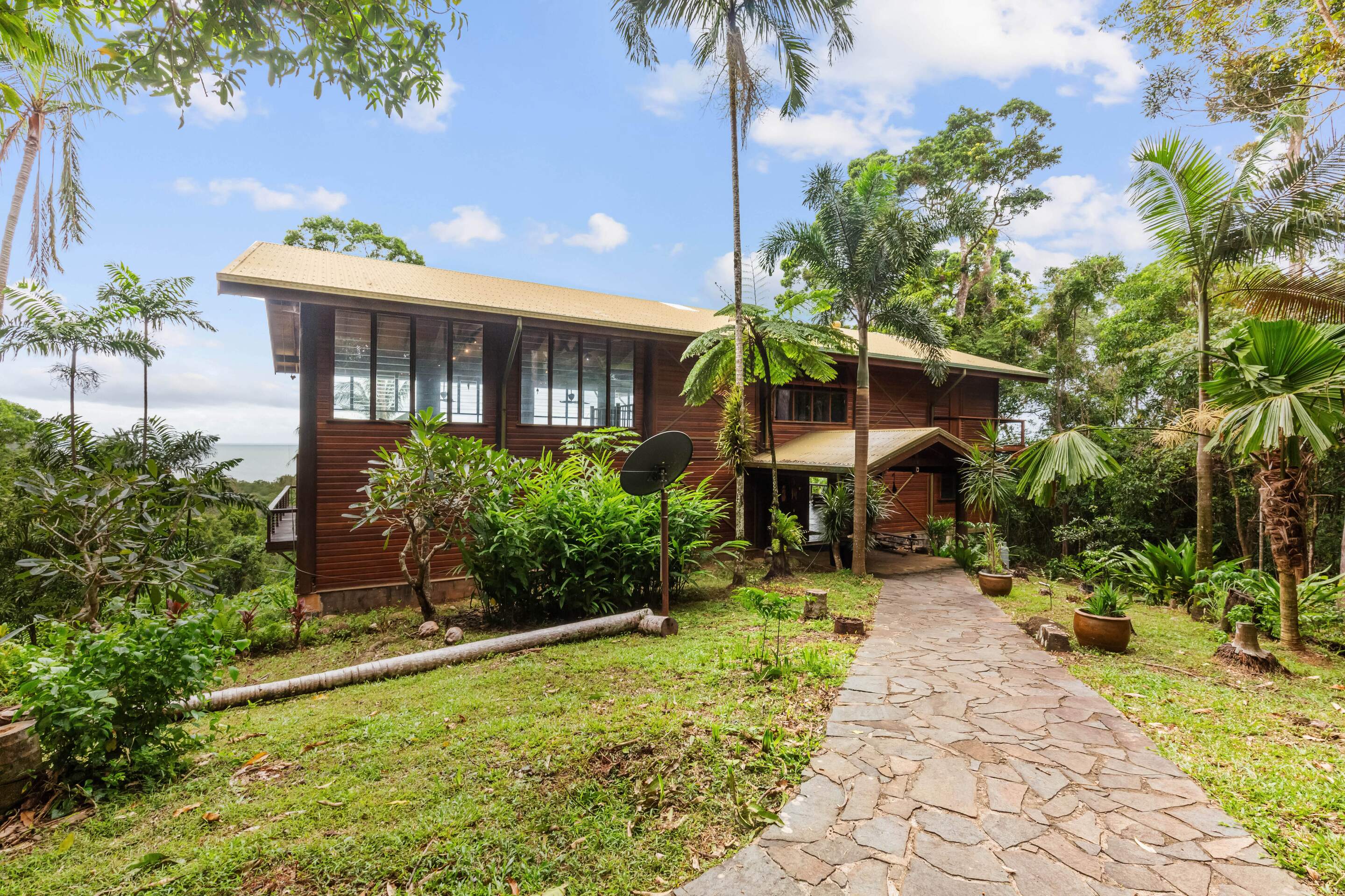 The Barn Daintree Holiday House